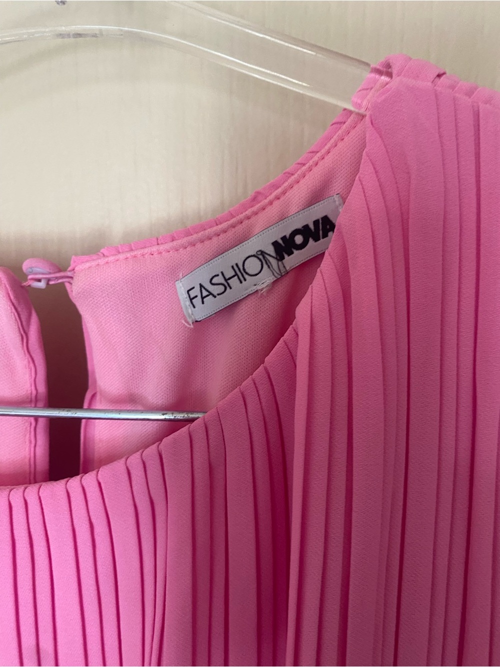 Fashion Nova Pink Pleated Romper | Flowy Stretch Waist | Size M/L Fit - Picture 4 of 6